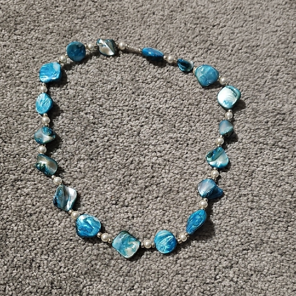 Blue Stone Necklace - Picture 1 of 1